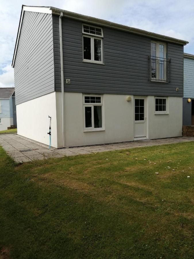 Primrose Cottage, Spacious 4 Bed House Near Newquay Holiday home